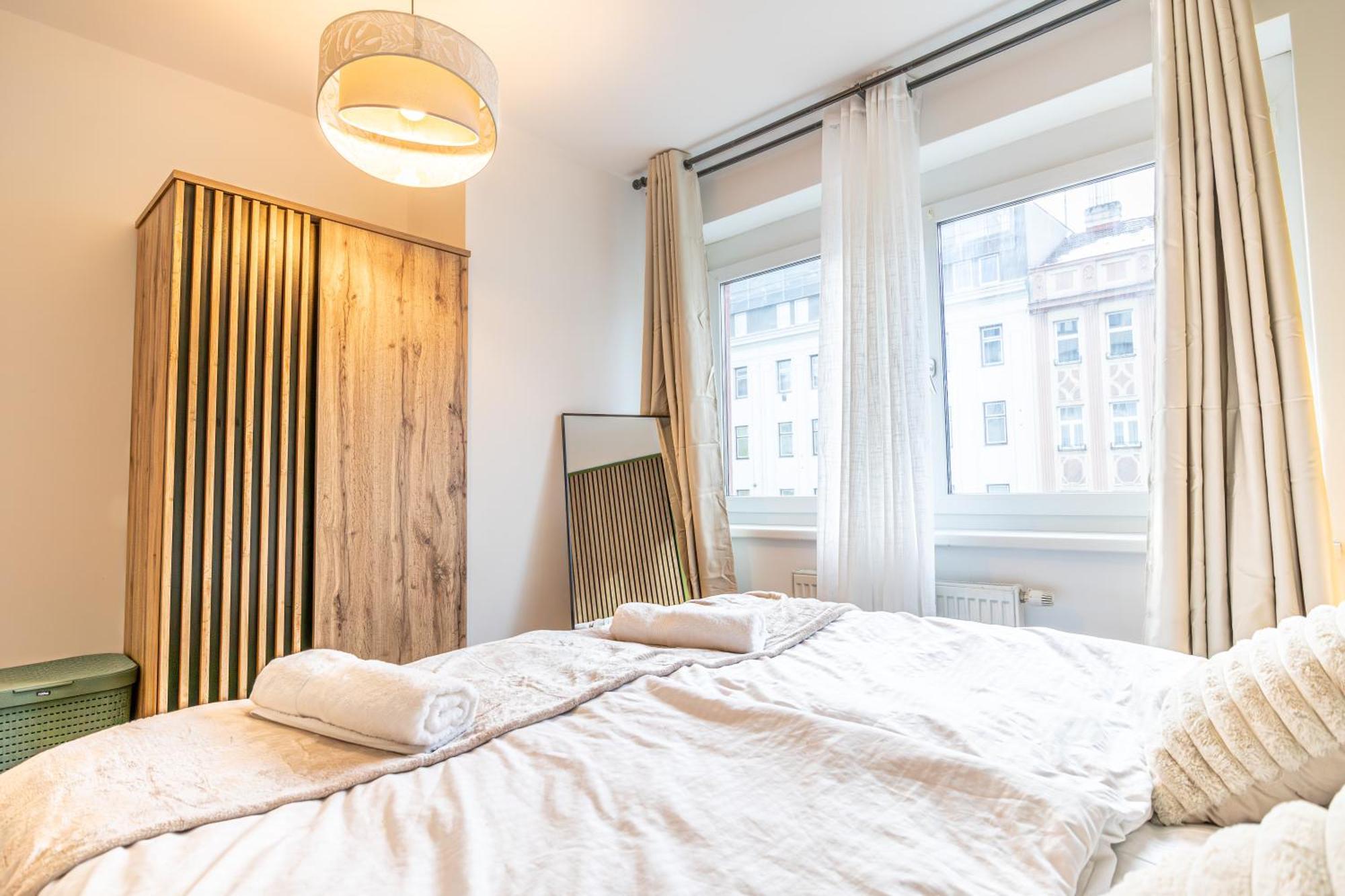 Charming 1Br, Steps From Reumannplatz U1 Apartment Vienna Exterior photo